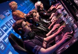 Daftar Game Mobile 2025 : Dengan Fitur Mobile Console